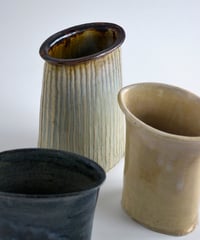 八木橋昇 / 楕円花入れ