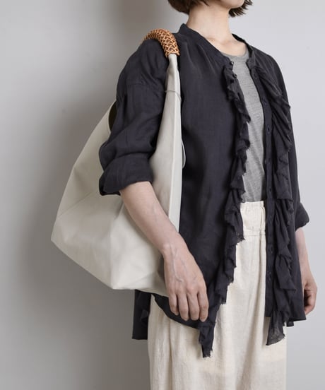 Kamaroʼan  /    Woven Triangle Bag 58 【Natural Handle】