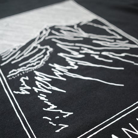 YAMANIIKITAI BACKPRINT Tシャツ　ブラック