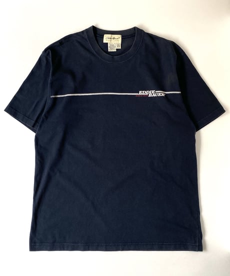 90's Eddie Bauer printed tee.