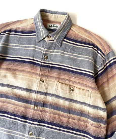 90〜00's L.L.Bean native pattern shirt.