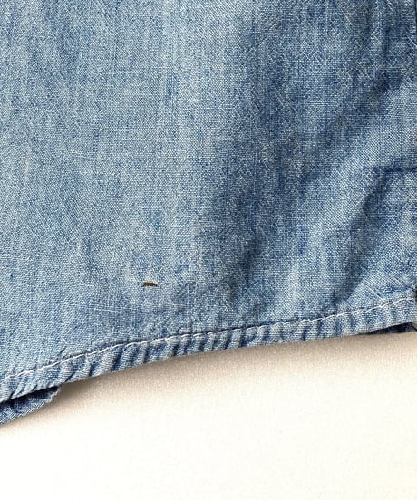 70's OSHKOSH chambray shirt.