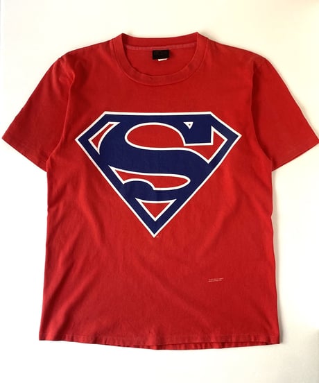 90's Superman printed tee.