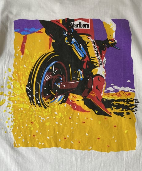 90's Marlboro printed tee.