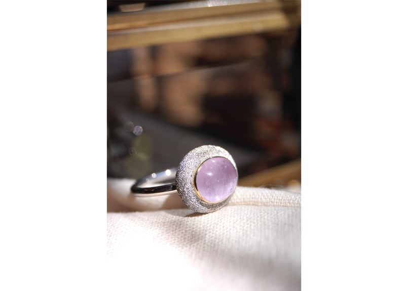 クリリン Citrine K18シトリンリング (NO.305201) – JEX宝石ギャラリー