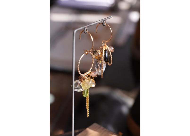 グリーンガーネット、グリーントルマリン ループk14GFフックピアス