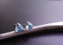 ブルートパーズ　Pt900　ピアス