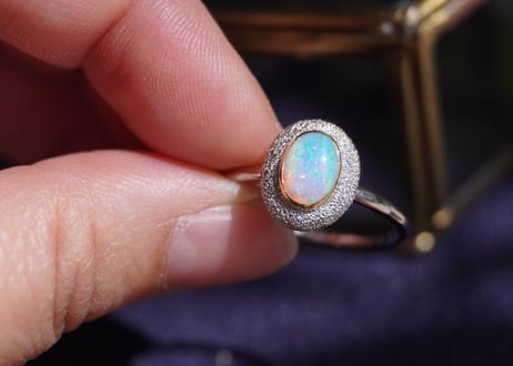 Aube オパール　ｋ18YG×SILVERリング