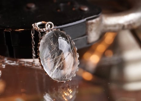 サゲニティッククォーツ　SILVERネックレス