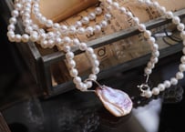 フラットバロックパール+ラウンドバロックパール　ストリングsilverロングネックレス