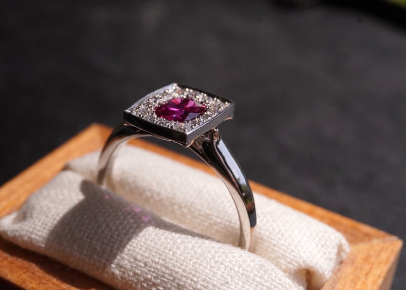 ルビー、ダイヤモンド Ptリング | zuro jewelry