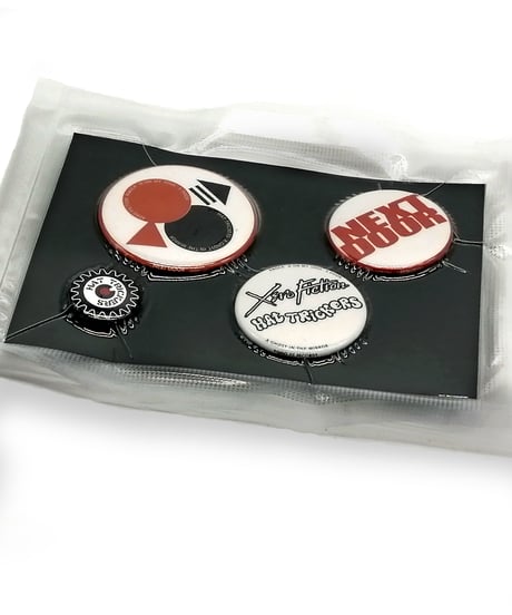 XERO FICTION×HAT TRICKERS『NEXT DOOR』BADGES SET-B