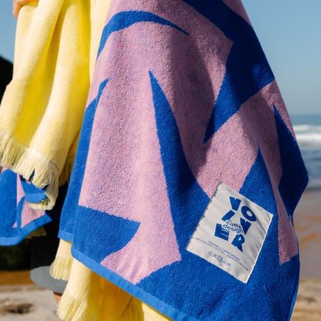 " VOLVER ” XL beach towel - FLASHHH (with Caffé Design)