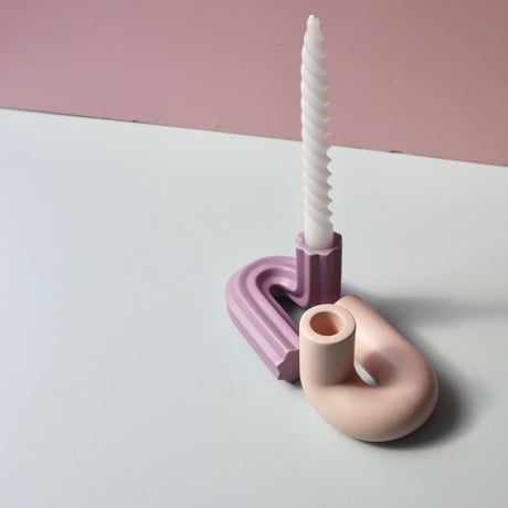 "OCTAEVO" Templo Candle Holder - pink  -