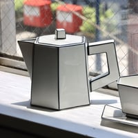 " SERAX " Carte Blanche - Tea pot white - black Carte Blanche
