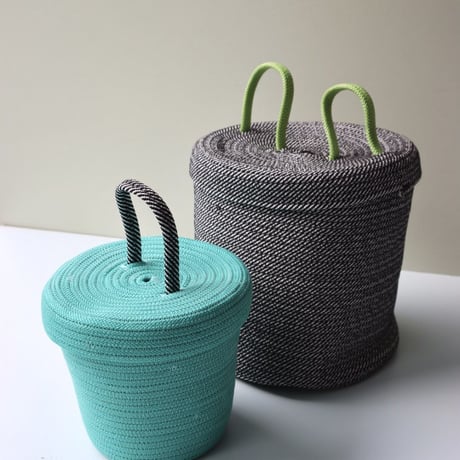 "UGLY RUGLY" SMALL LOOPY LID BASKET - TEAL -