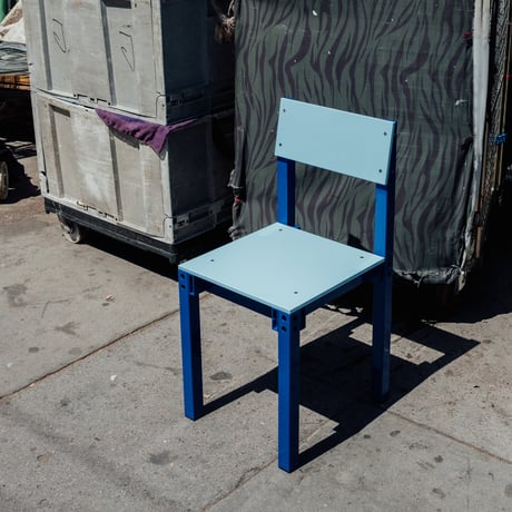 “JOY OBJECTS“ CHAIR ONE KLEIN & LITTLE WAVE