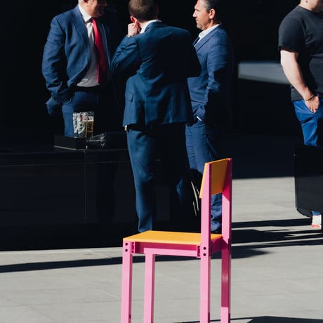 “JOY OBJECTS“ CHAIR ONE PIZZAZZ & HONEY