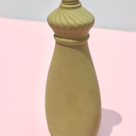 "Foekje Fleur" porcelain bottle vase - moss -