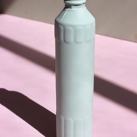 "Foekje Fleur" porcelain bottle vase - mint  -