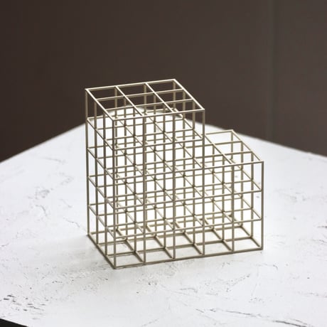 " SO TANAKA " Liminal Object - LO_01 White