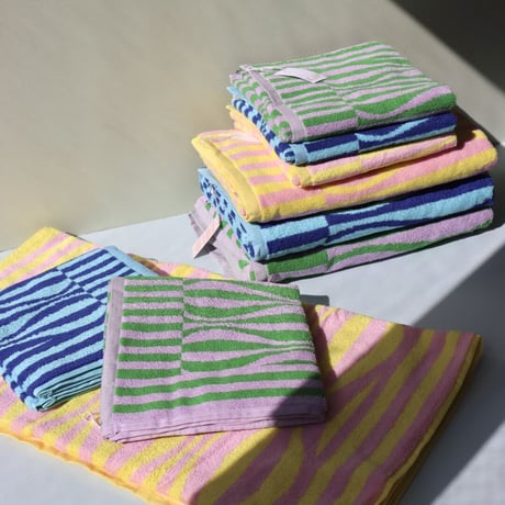 "KJP" HENNY HAND TOWEL - Wisteria -