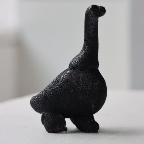 “ MIWA ITO × BLACK " DINOSAUR SCULPTURE - C