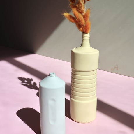 "Foekje Fleur" porcelain bottle vase - mint  -