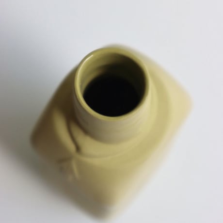 "Foekje Fleur" porcelain bottle vase - Moss -