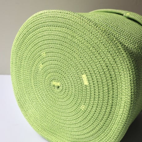 "UGLY RUGLY" MEDIUM LOOPY LID BASKET - GREEN -