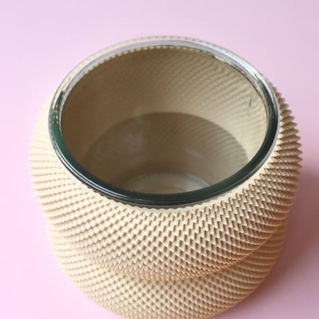 "Sheyn." Dorn 253g 1c Planter - Lark Beige -