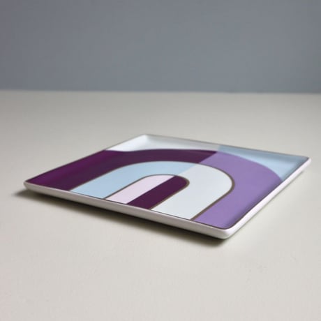 "OCTAEVO" Ceramic Tray - Riviera Arch purple  -