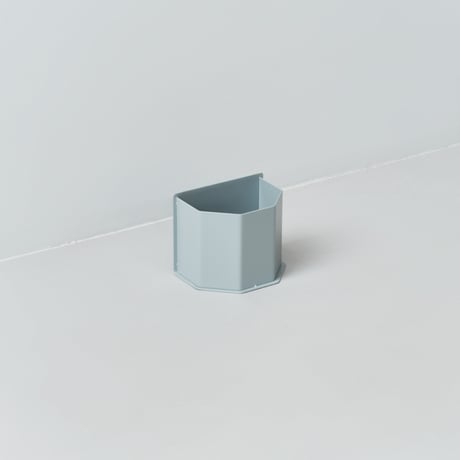 "Fulcrum" POLY Container 60 - fog