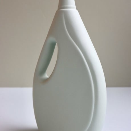 "Foekje Fleur" porcelain bottle vase - mint -