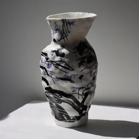 "SHOKKI" Flower Vase