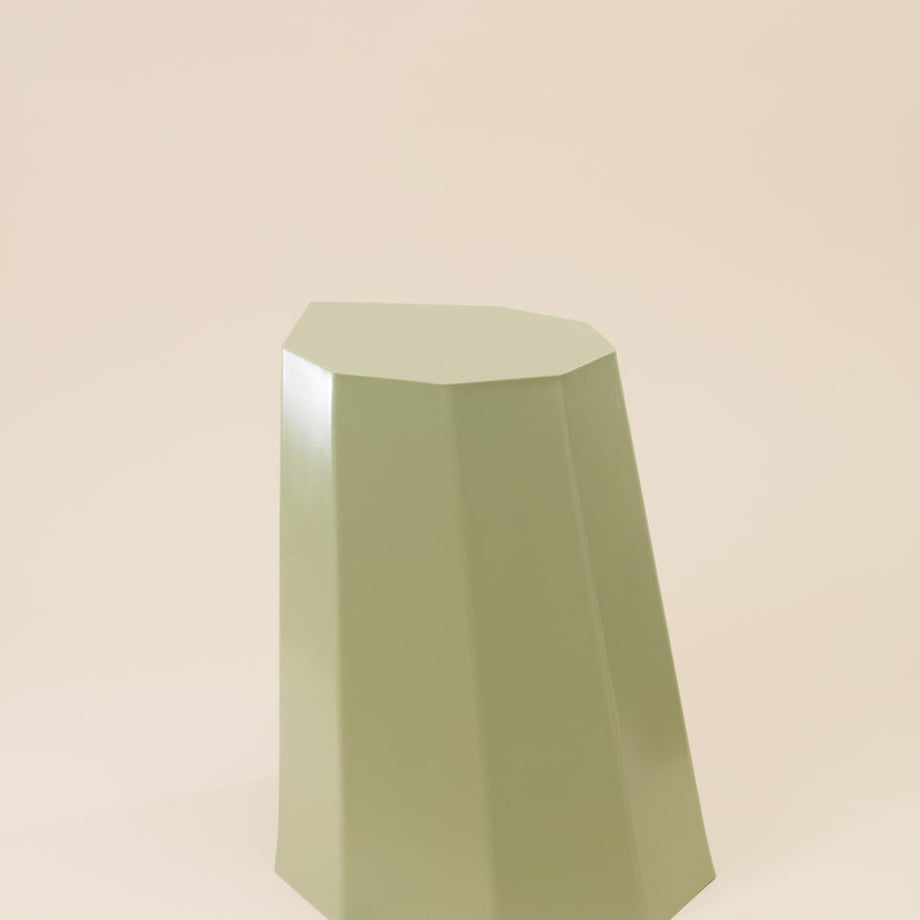 64d72346808e2c2d798dd009