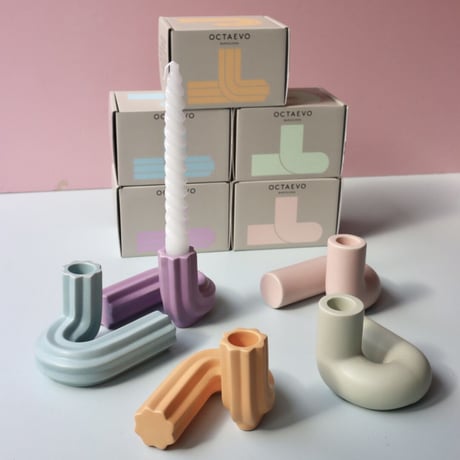 "OCTAEVO" Templo Candle Holder - pink  -