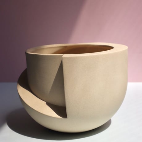"Light&Ladder" VAYU ceramic tabletop planter - snow -