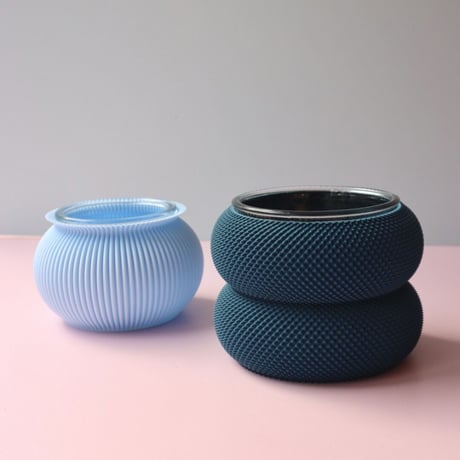 "Sheyn." Dorn 253g 1c Planter - Mosaic Blue -