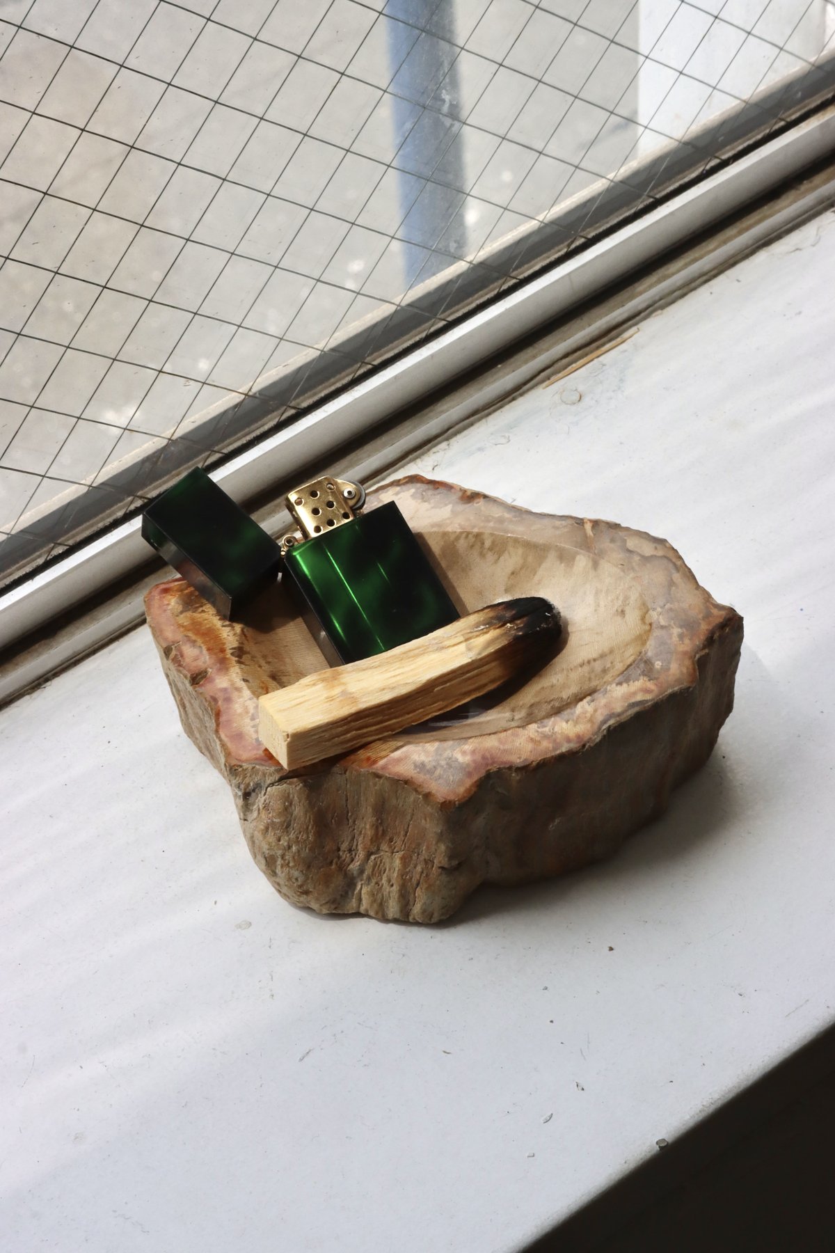 OAK ” Petrified Wood Accessory Tray - S #417