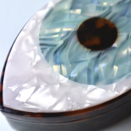 "Coucou Suzette" Eye Box