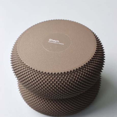 "Sheyn." Dorn 253g 1c Planter - Graphite -