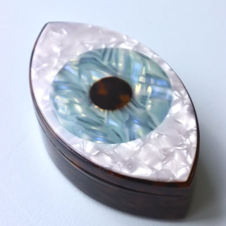 "Coucou Suzette" Eye Box