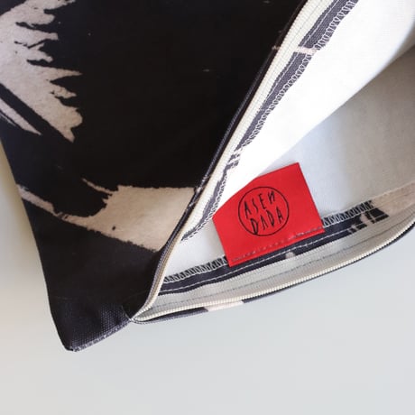 "ASENDADA" Cushion Cover - Brush Black