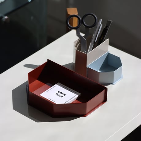 "Fulcrum" POLY Container 60 - sand