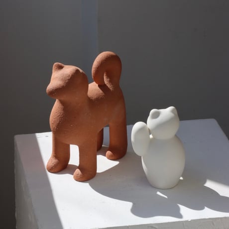 " KIKUCHI SHUNJI / 菊池 俊治 " 遠くをみつめる犬 - L