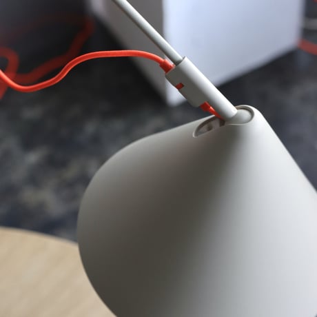 " Midgard licht " AYNO L Floor Lamp - SILK GREY