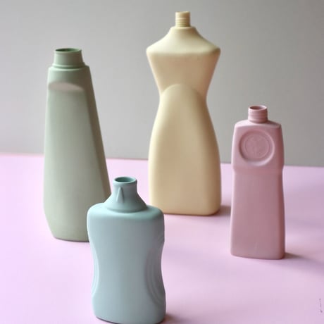"Foekje Fleur" porcelain bottle vase - fresh yellow -
