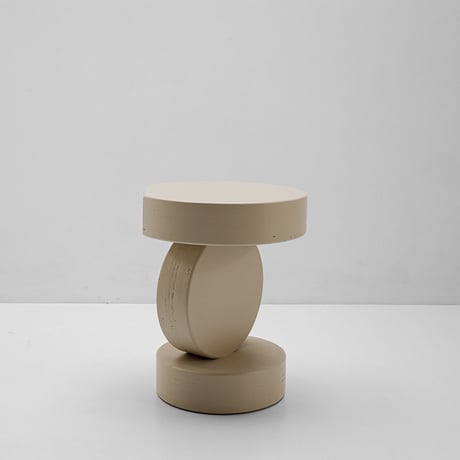 "Reset" Balancing stool - White lily color -