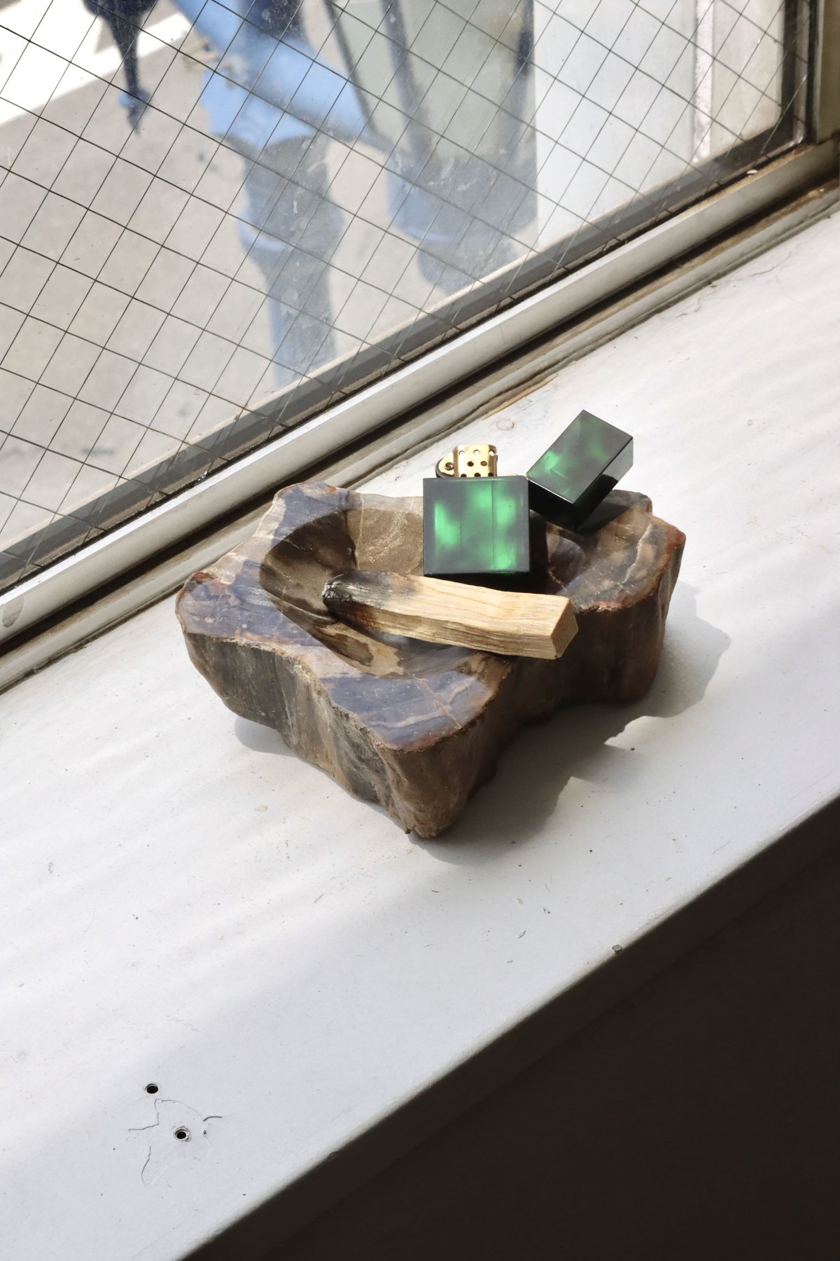 OAK ” Petrified Wood Accessory Tray - S #423
